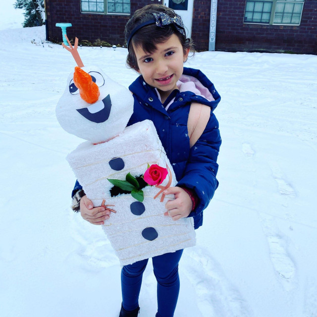 Khaleesi with Olaf