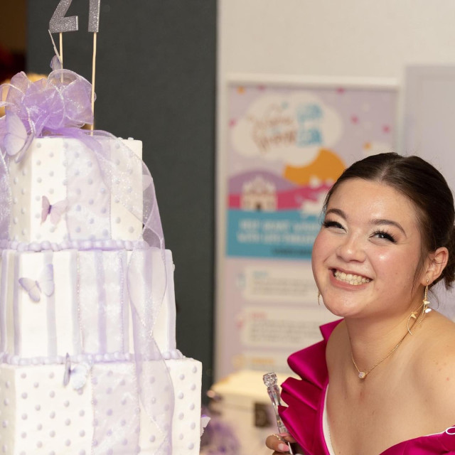 Molly With Cake